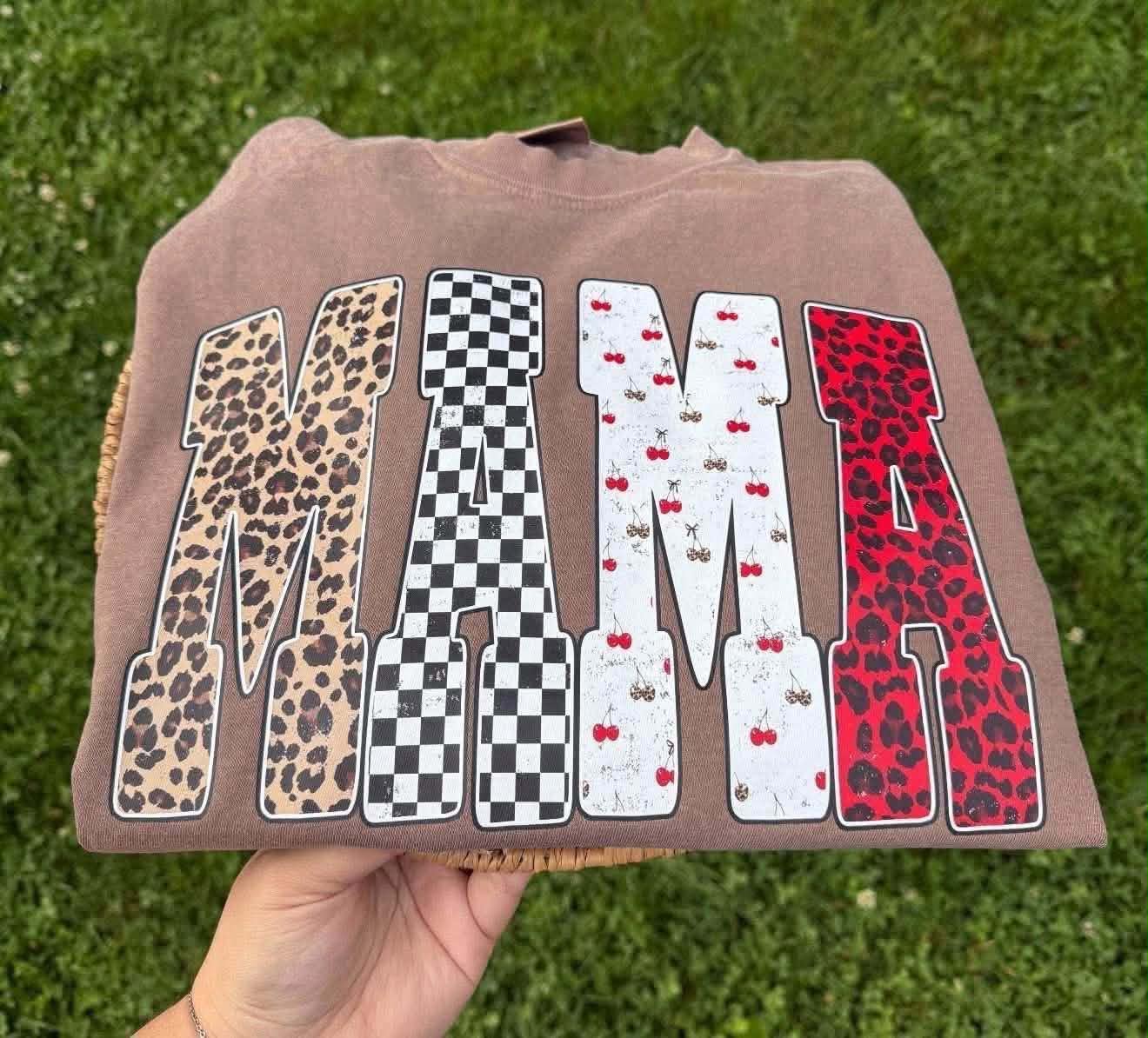 Retro Print Mama Tee